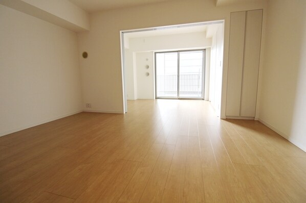 ドゥーエ大宮の物件内観写真